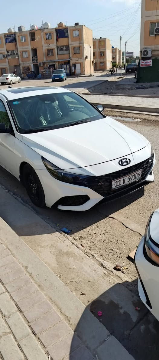 مديل 2023 للبيع سياره ماشيه 29 الف سياره جديده تبديل بيهه بنيد ودعاميه  سياره دخلت للعراق نصبغت صفره وراهه  رجعته بيضه يعني سياره مصبوغه عام بدون قطره معجون مكينه شدينه من الوكاله 1600 تيربو  كص لغد وشاصي كير مكينه جدد سياره جاهزه من كلشي موصفات بصمه شاشه ديجتل لد امامي خلفي صالنصه رياضي كشنات كهربائي تدفه كشنات شفتات رياضي هواي تحديد مسار رادار امامي خلفي نقطه عمياء بل جوانب  توقف ذاتي سياره جديد السعر 105 
 ***********  بغداد الحبيبيه
