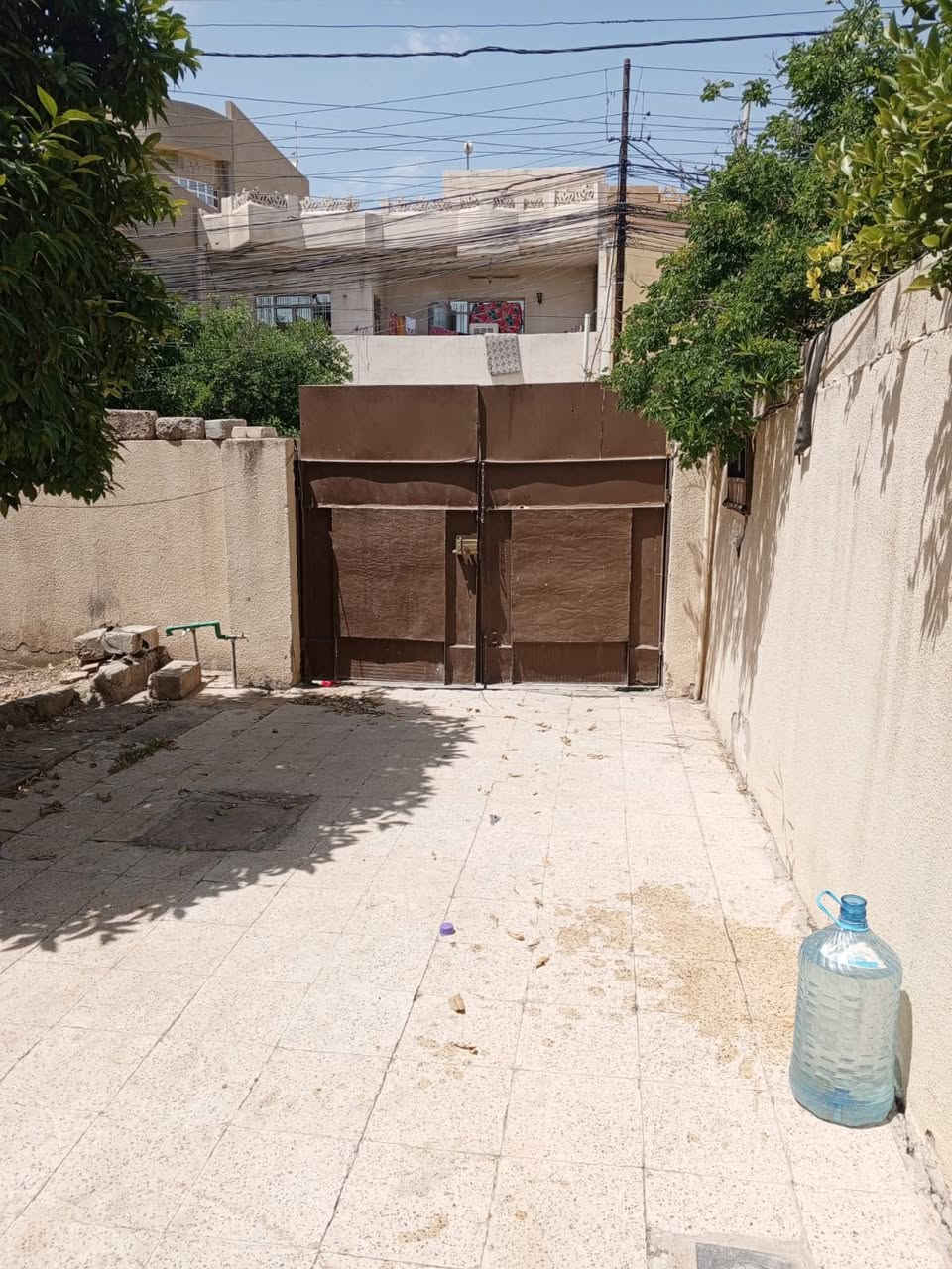بيت الايجار 200 متر حي الميثاق ***********
***********
