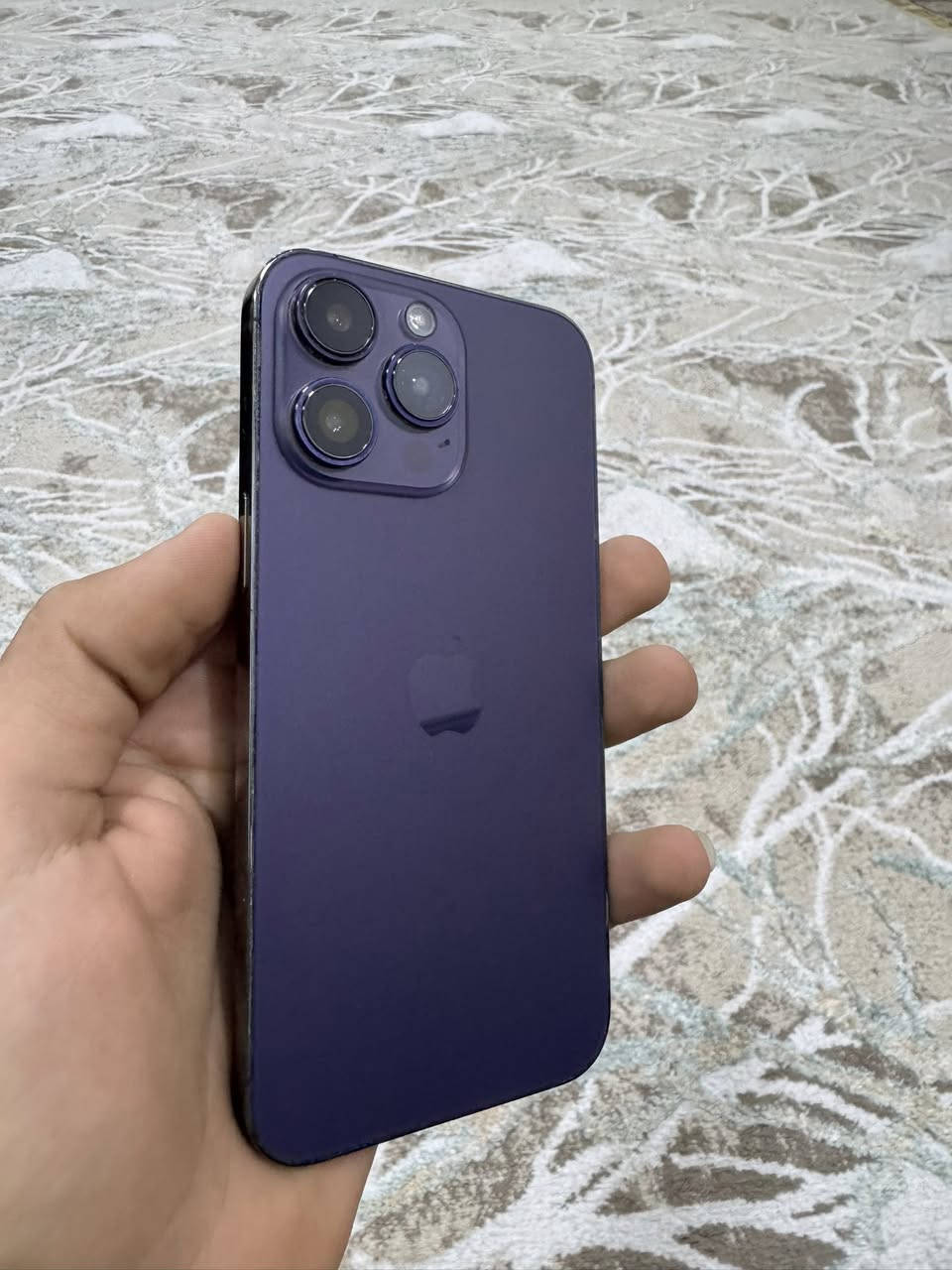 ايفون 14 برو ماكس 
تك سيم 
ذاكرة 128
بطاريه 91
نضافه 95
الجهاز مبدل ضهر فقط عنوان موصل ايمن سعره 625 الف 
***********
اتصال فقط واتساب ماعندي 👍🏻⚓️
