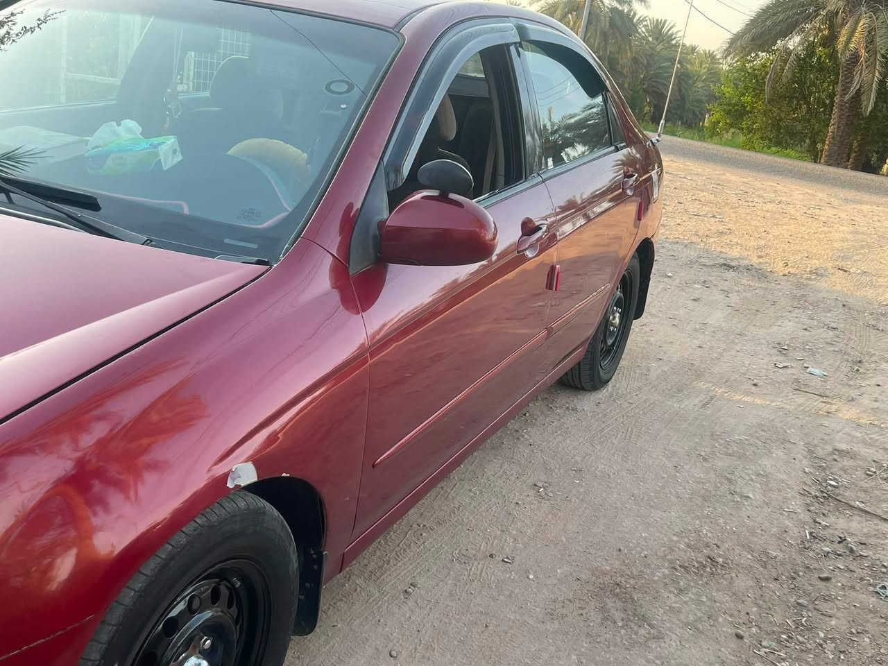 للبيع سبكترا موديل 2004 محرك 2000 تبريد شغال السياره خير من الله  السعر 62 حادثها جاملغ خلفي هزه جديده والسياره ب اسمي تحويل مباشر مكانها بابل 
 الي حاب يستفسر هذا رقمي ***********

