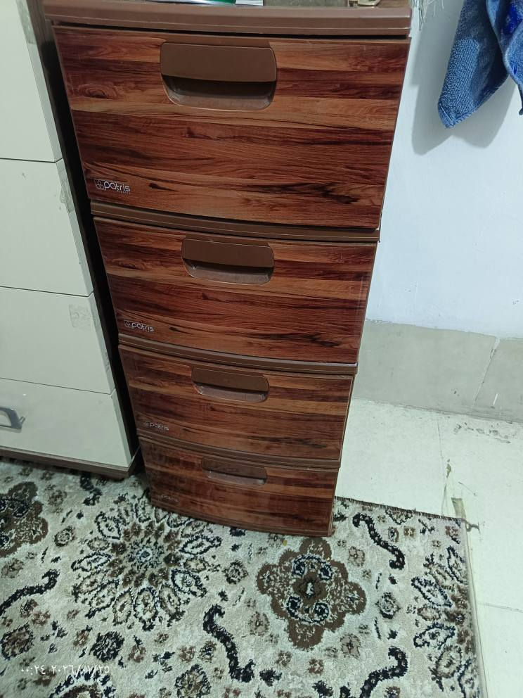 للبيع هالغراض كلو شغال بس الغاز بدو تعبايه موجودات شارع ميه بهار نوى السعر ٥٠ الف قفل بس المعتمد يتواصل *********** أربيل, العراق
