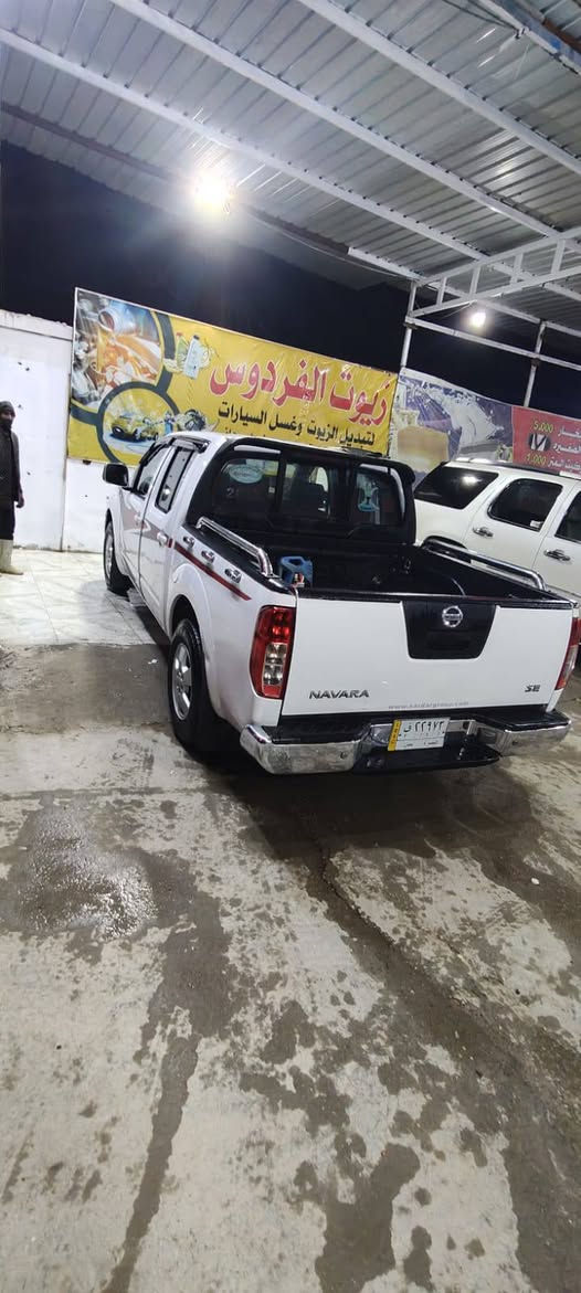 نيفارا للبيع 2012
سياره مفتوحة بيه منظومه غاز
مكفولة بيه بارد باب الخلفي 
سيارة جاهزه 
رقم جديد السنوية تنتهي 29
السعر 90بيه مجال كلش قليل
للاستفسار
*********** البصرة, العراق
