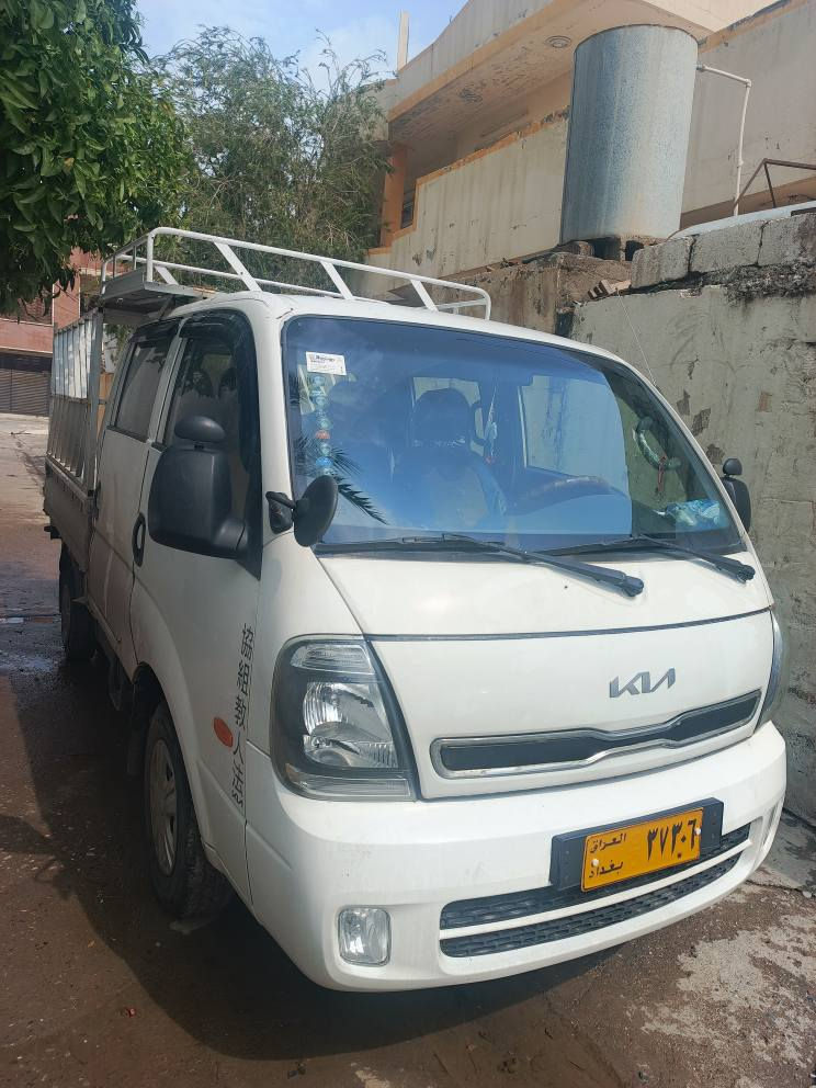 بۆ فرۆشتن مودیل ٢٠١٣ مه کینه ٣٠٠٠ کاره بایی براوه ی دوبه یه سه نه وی له گه له شوین هه ولیر گیرو مه کینه و ته برید هه مووی به شه رت سعری ٦٧    *********** أربيل, العراق
