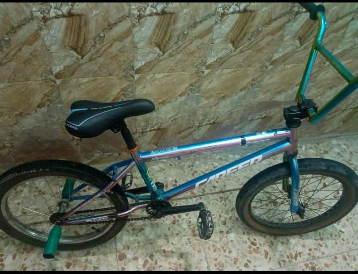 السلام عليكم  عندي بايسكل BMXللبيع المكان الكوت السعر 80الف وبي مجال للطيبين


**إذا كنت صاحب هذا الإعلان وتريد حذفه لأي سبب، رجاءا أرسل رسالة إلى الدعم الفني**