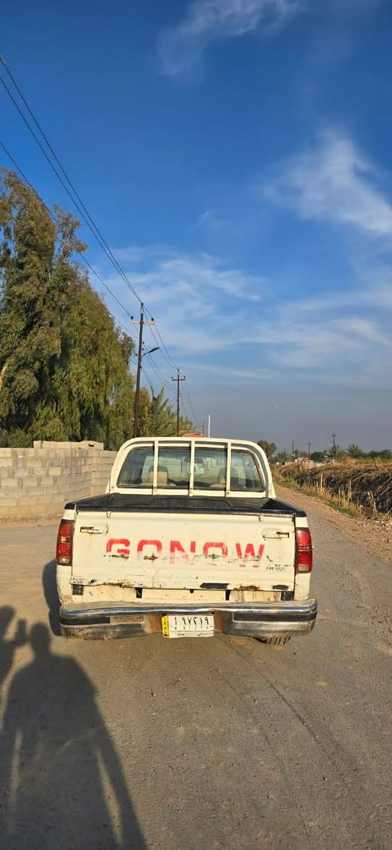 للبيع بيكم كنو
2009
كير عادي 
كابريتر مو نوزل
محرك جديد 
تخم تاير جديد 
رقم ديالى سنويه لل27 شرط التحويل 
سياره جاهزة ومابيها اي نقص 
بدون صبغ بدون تبديل فقط شويه بارد جاملغ الامامي گشرها مابي اي خياس
محرك وگير وصدر خير من الله
السعر 50 وبيها مجال بسيط
مكان السياره بعقوبة 
***********
