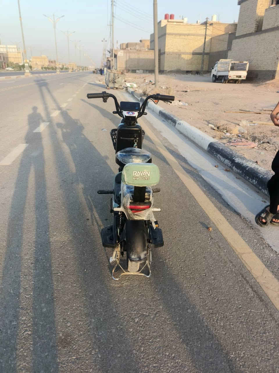 دراجة شحن حجم 14 ريان البيع 
الدراجة مكفولة من أي عطل 
بطاريات نضيفات شرط الفحص دراجة ماصارلي هواي من مشترية جديدة 
سعر : 300 وبي مجال بسيط 
أي ستفسار ثاني خاص أو على الرقم  ***********
