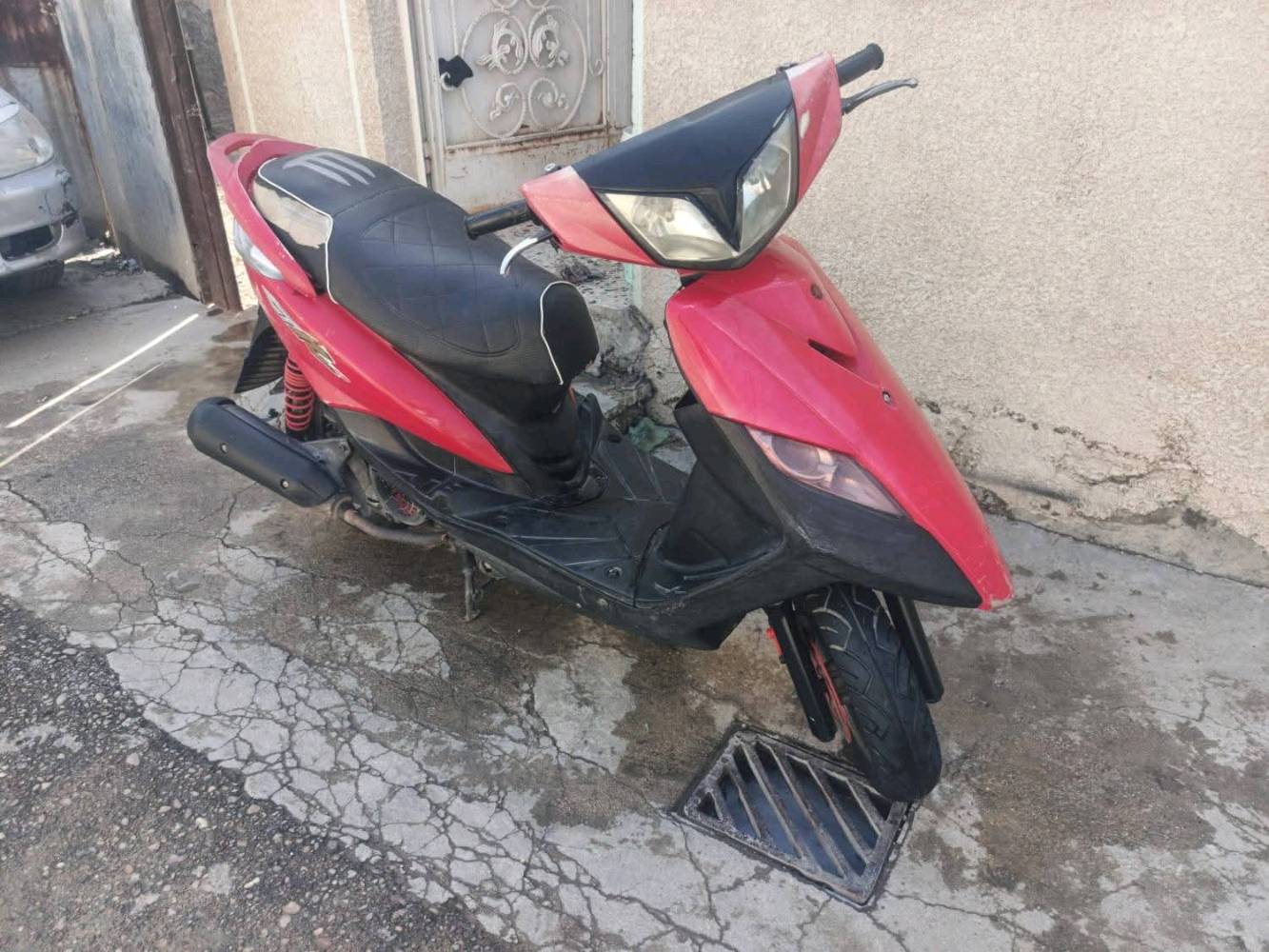 سلام عليكم دراجة ماكس ثعلب للبيع
الدراجة كاملة مكملة مابيها اي نقص والدراجة مبدل بيهة بس كور والدراجة خير من الله السعر 500الف وبيها مجال حك الجية للأستفسار رقم *********** العنوان بغداد الكريعات شارع فراس ابو السراميك