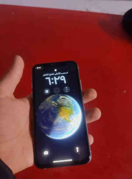 السلام عليكم ايفون xs مبدل شاشه 3 خيارات ضهر مفطور قليل ما مآثر فيس ايدي شغال سعر 150 قفل لو مراوس ب 13 وفوك ونطي فرق 
لـتواصل // ***********
