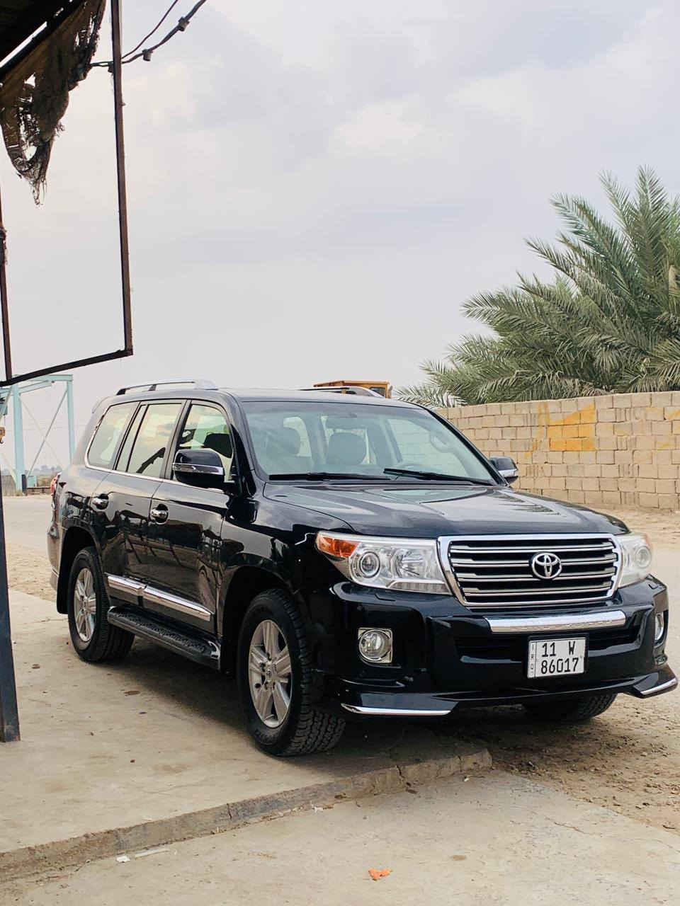 السلام عليكم 
للبيع 
لاندكروز موديل 15 رقم بغداد تحويل مباشر 
بريم فول مواصفات  الجناي يعرف مواصفات سياره 
ماشيه 105
كفاله عامه 
سياره جديده كلش 
سعره 430 وبيه مجال قليل تعجبه اهلا وسهلا  مكان سياره ديوانية دغاره  ***********
