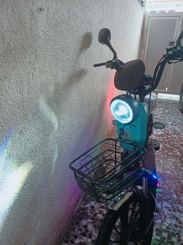 للبيع دراجه شحن أربع بطاريات سرعته 60نضيفه السعر 275$
المكان بغداد جسر ديالى أي استفسار لااتصال عل الرقم ***********
