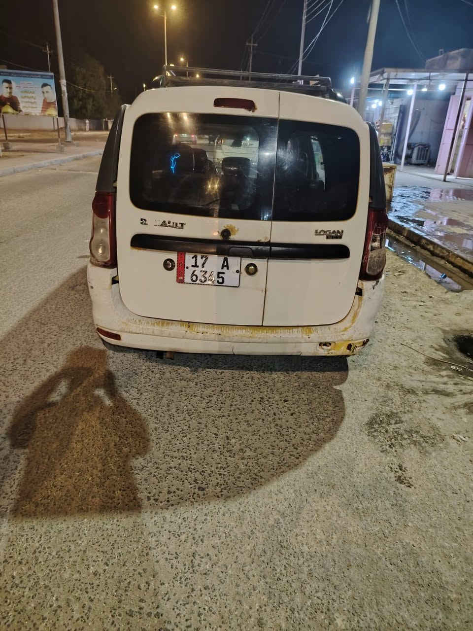 رينو لوكان سبعه راكب موديل 2010
تبريد قطعتين مكفوله سنويه بأسمي مجددها قبل سنه رقم مثنى 
السعر 50 وبيها مجال مكان السياره الديوانية 
غير متواجد على الفيسبوك
الاتصال على رقم واتساب :***********
