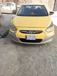 السلام وعليكم اكسنت مظلع موديل 2012 وارد كوري السياره فول عادي  بلا ظر...