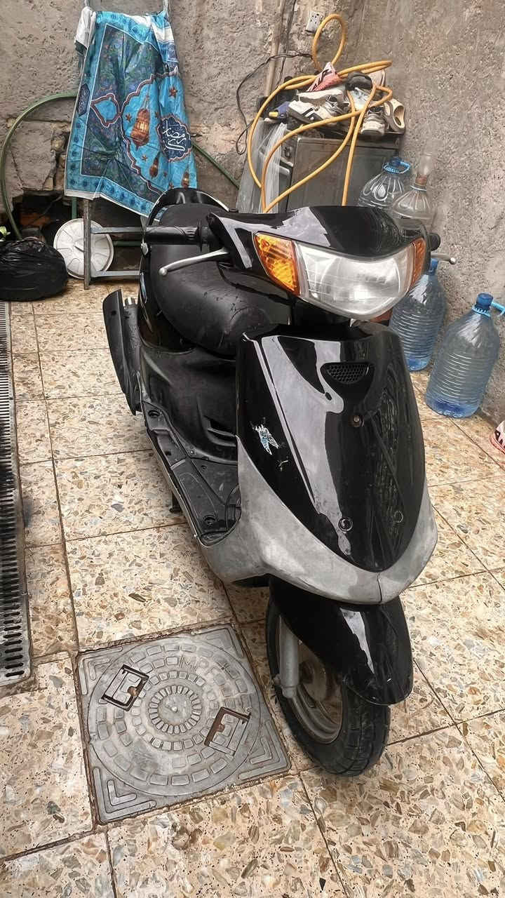 سلام عليكم
ماكس قجمه للبيع دراجه نضيف باتري جديد 
صانصه اف ام جديده دراجه نكره واحده بوشه بلاديه كلشي بلادي دراجه فقط بيه شويه تخرب من شغله صبح شي جانت متروكه سعره 400  راجه اوراق ***********
