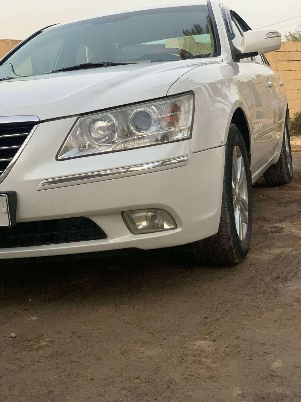 السلام عليكم
للبيع سوناتا 2010 خليجي 

فول عدى الفتحة مواصفاتها معروفة

محرك 2400 

سيارة جاهزة مابيها نقص تخم تاير صدر سنوية رقم كلة جديد 

بيها جاملغ وبنيد وبيها شخط بالصفحة مامصلح 
سعرها 117 وبيها مجال للشراي مكان جبلة

***********
