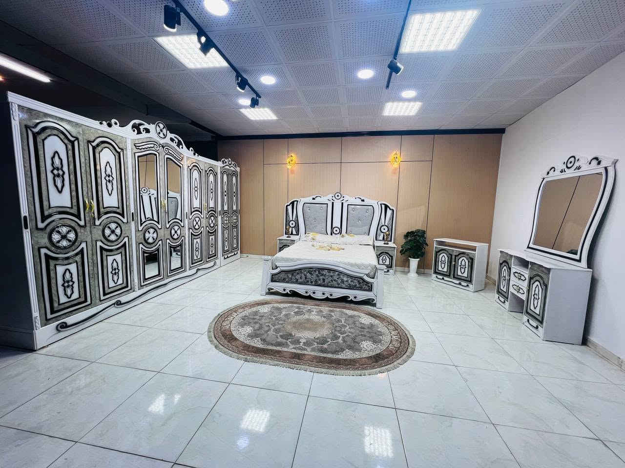 السعر ( مليون و 150 ) فقط😍

غرف نجاره عراقيه 💯💯

تتكون من ١٠ قطع 

عرض الكنتور٣مترات و٢٠سم

ارتفاع الكنتور مترين و٤٥سم

السرير بلوك ٦ ارجل

طول السرير 200 سم 

عرض السرير 160 سم 

الضهر شد براغي

الزاويه بارتفاع الكنتور 

الشازلون والطابوريه 75 الف 

الدوشك 150 الف  ضمان ٥ سنوات


**إذا كنت صاحب هذا الإعلان وتريد حذفه لأي سبب، رجاءا أرسل رسالة إلى الدعم الفني**