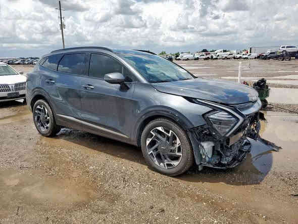 للبيع  
 كيا سبورتج  2024 برستيج اعلى فئه بل سبورتج بعد 5ايام توصل الاردن ابيع بدون كمرك
ترهم كتاب شهداء 
السعر  160و بيها مجال بسيط
رقمي ***********
