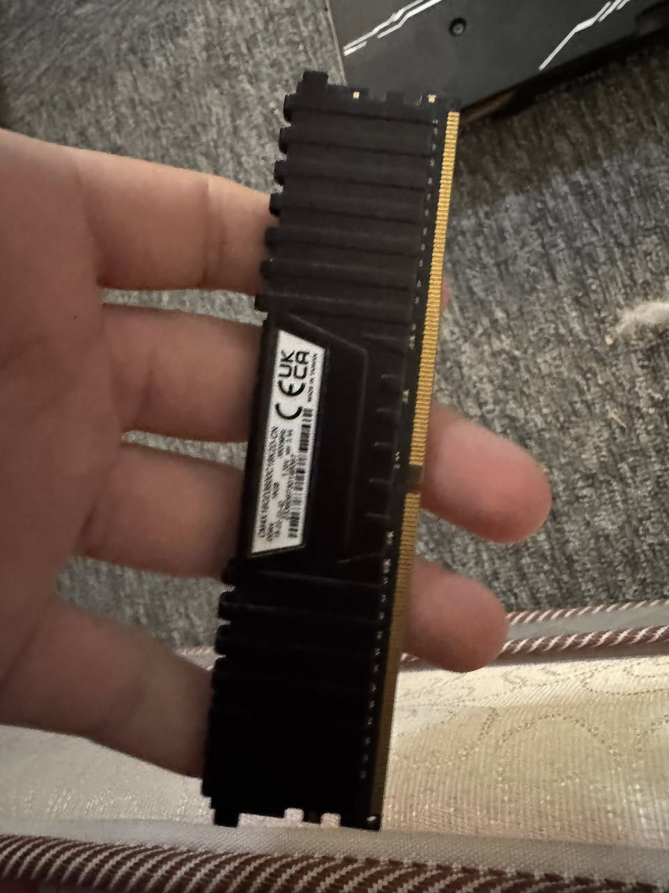 سلام عليكم
قطع pc للبيع 
RTX 2060 6g msi
Ps 750 wat 
Ram 16g 3600
للتواصل هنا او واتساب ***********
أدمن ❤️
