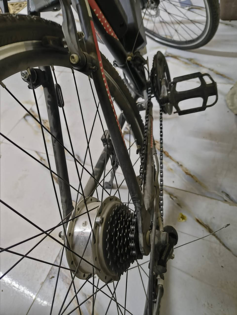 بايسكل MTP هيكل المنيوم بطاريه ليثيوم اهل المصلحه ايعرفون هاذا البايسكل شنو اخذته قبل سنه تقريبا ب800 الف اخذته استعملته اسبوع فقط وضميته بل غرفه الكشن مالته الاصلي موجود والجاملغ موجود رايده ب550 بي مجال مكاني بغداد حي الاعلام شارع البداله
***********
