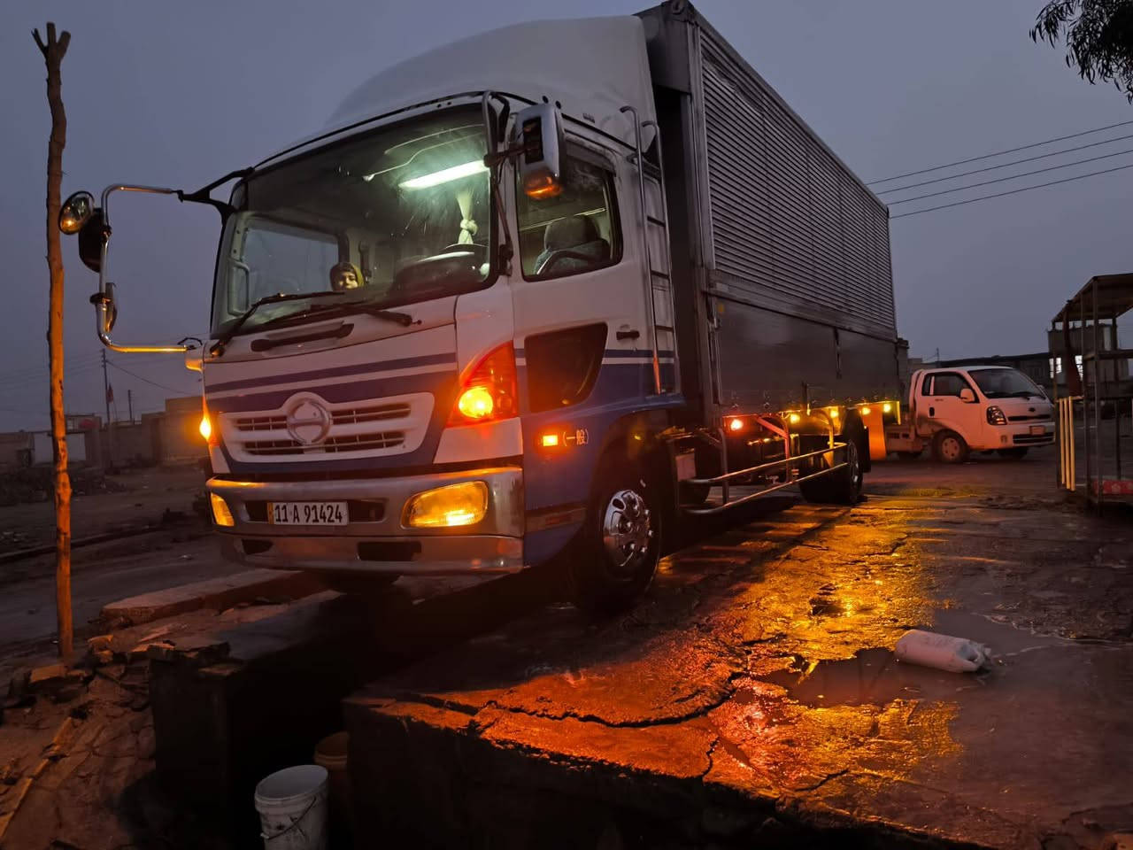 اللهم صل ع محمد وآل محمد 👍🇮🇶🇮🇶
 هينو شيطان حافظه شاصي 6 وربع
 مكينه 80 بم ونوزل فول عادي سياره رقم بغداد نگليزي منزل موديل السياره جاهزه حداديه وكهربائيات  حافضه شغاله شاصي ومقماره مكفوله السعر 270 م***********
