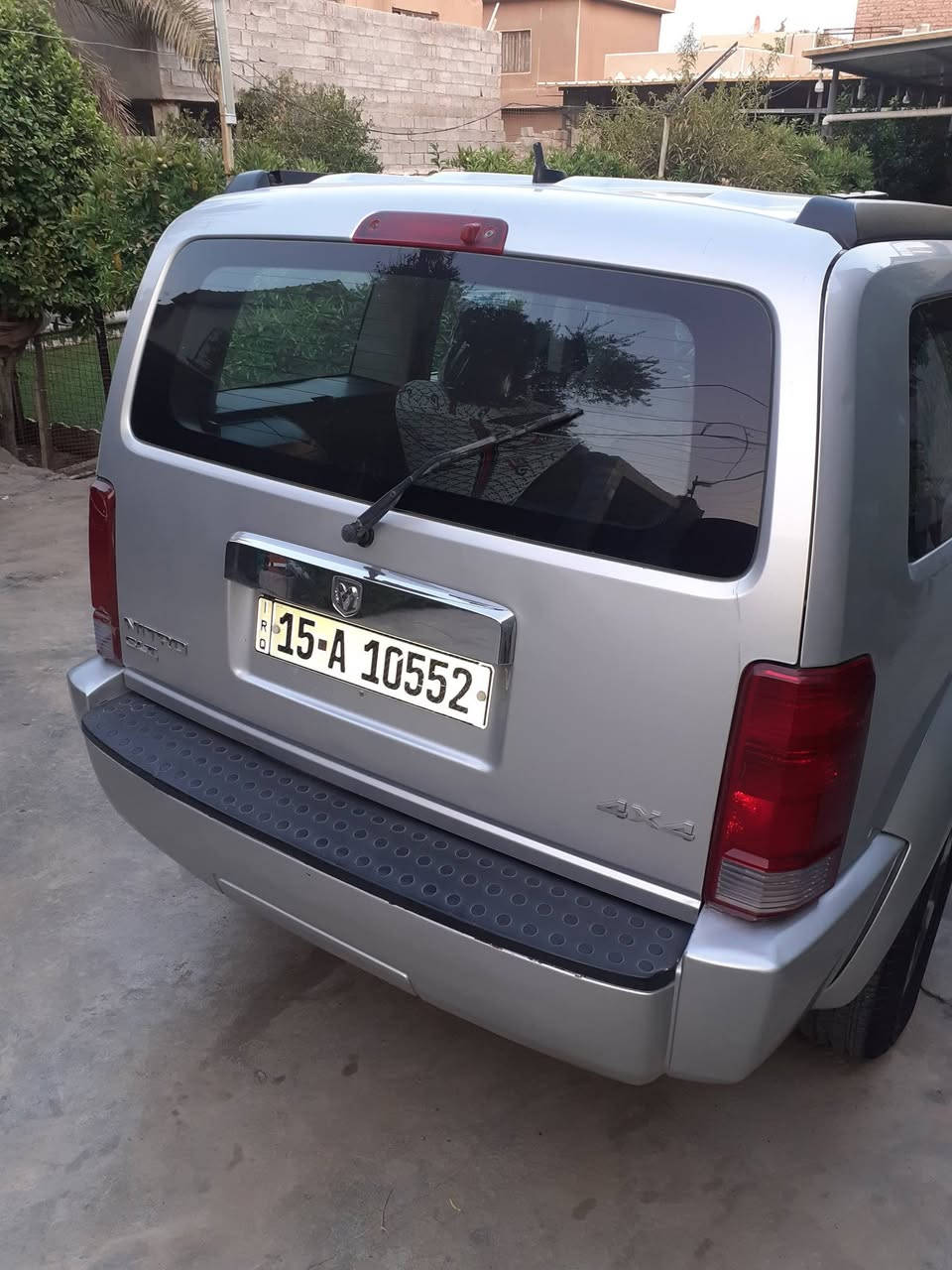 السلام عليكم من رخصه الادمن للبيع دوج نترو 2008 سياره بااسمي رقم نكليزي مشروع وطني سياره نقصها فقد تبريد باقي كله جاهز محرك كير تايرات كهربائيات كله جاهزه كشن كهربائي حادثها جاملغ الايمن عايد نفسه بدون تبديل سونارها موجود بيع بدون مراوس العنوان بغداد حسينه الراشديه السعر 85 وبيها مجال حك الجيه اتصال *********** الله يرزق الجميع
