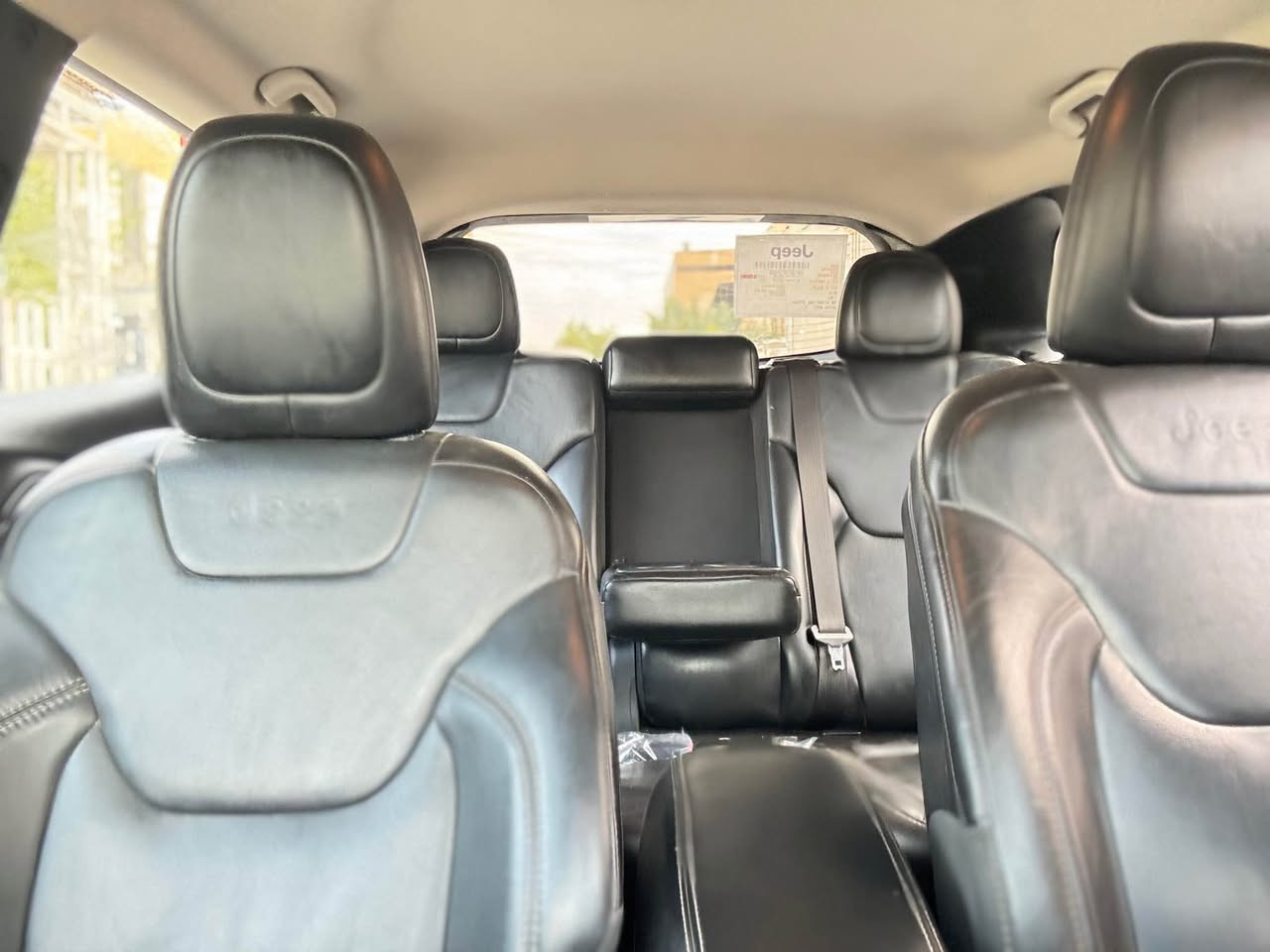 سلام عليكم ورحمة الله وبركاته 
جيب بزون 2018 سياره ستخدام شخصي ماشيه 60 كلشي عل كبس شركه وارد أمريكي فقط صبغ البنيد بدون رباك راديترات فانات كواتم  بلاد سياره حيل نضيفه مكينه كير حداديه تبريد تخم تاير كله جديد شرط الفحص  موصفات LIMITED  فول ما عدا بنراما بصمه تشغيل بصمه أبواب  ترحيب عند القتراب أناره ترحيب أشاره بمري حساسات رادرات تشغيل عن بعد جنطه كهربائية كشن جلد + كهربائي ويل كب 19 كروم منظومه زينون زرع حاجب بوجكتوات. 5 راكب 2تبريد محرك 2400 مكفول  باقي موصفات معروفه رقم بصره إنكليزي جديد تحويل بسم المشتري مباشر. سياره حيل جديده مكان سياره مركز الناصريه حي الحكيم قرب مركز شرطه الفداء سعر 128  اتصال *********** ناصرية, ذي قار
