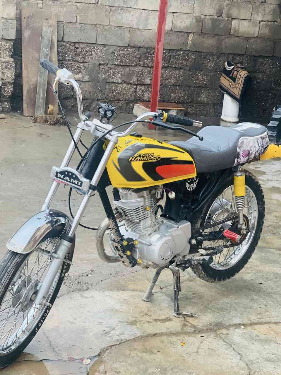 السلام عليكم حربي للبيع 
محرك رابيدو 
نضافه شرط 
موديل 2023
السعر 450 
رقمي ‭٠٧٧١ ١٣٣ ١٧٣٦‬
