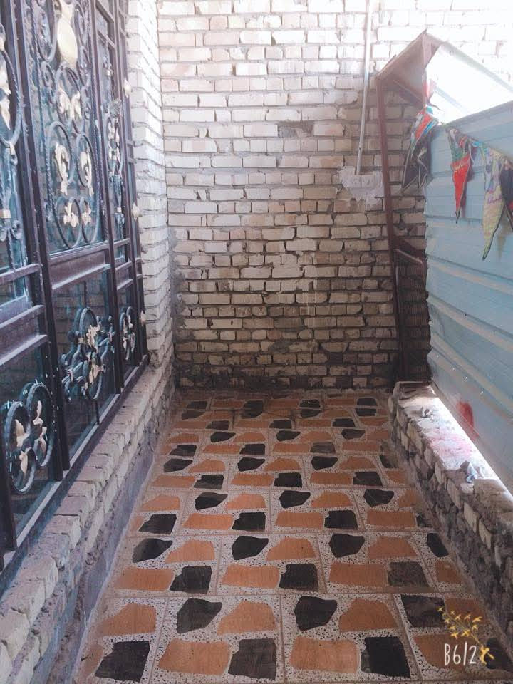 السلام عليكم  مشتمل للأيجار منطقه دور الخليج  طابق ثاني يحتوي على غرفتين نوم ومطبخ وحمامات للاستفسار مراسله على الخاص او الاتصال ع الرقم ***********
