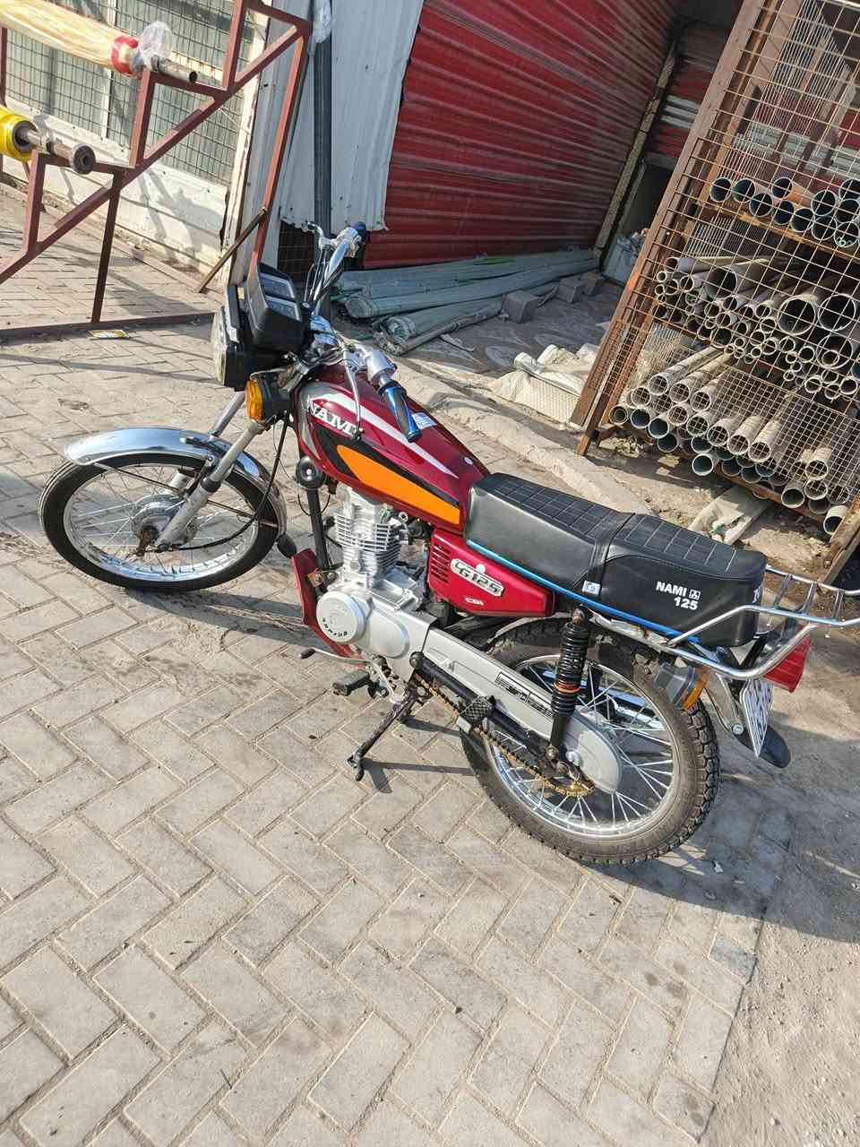 دراجة نيرجي اوصولي 2016
رقم انكليزي 
محرك رابيدو 
تعمير 2025 كلة جديد 
بـ 1600 
مكاني البصرة النشوة 
***********
