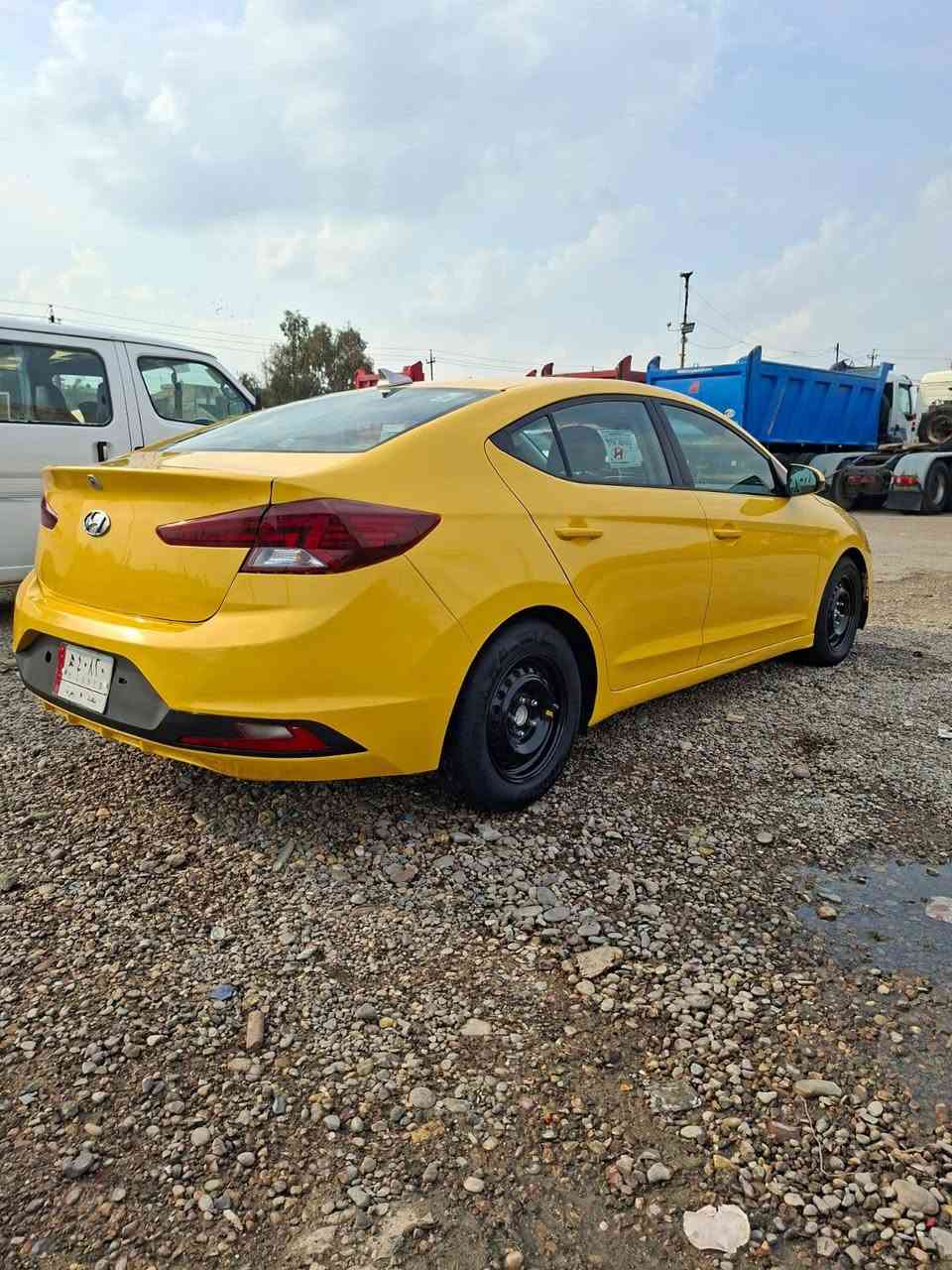 سلام عليكم نتره سعر 124بيع مستعجل  مديل 2020امريكي حادث جاملغ خلفي مكينه كير تبريد صدر تخم تاير كله مكفول سياره ليبل واحد مبيه تبدل رقم بغداد دولي باقي عله ستلام هيه وقرامات مصفره  مكاني بغداد وشراي ينتصل***********
