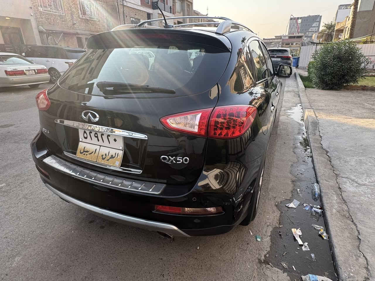 انفنتيQX50 موديل 2017
محرك 6 سلندر / 3700
رادار 360/اربع كامرات
بصمه ابواب
كشنات تدفئه كهربائي خزن ميموري
فتحه سقف
ماشيه 75الف ميل
وارد امريكي حادث موجود في الصور  
السعر 128ورقه وبيها مجال 
 بغداد اليرموك
الرقم ***********
