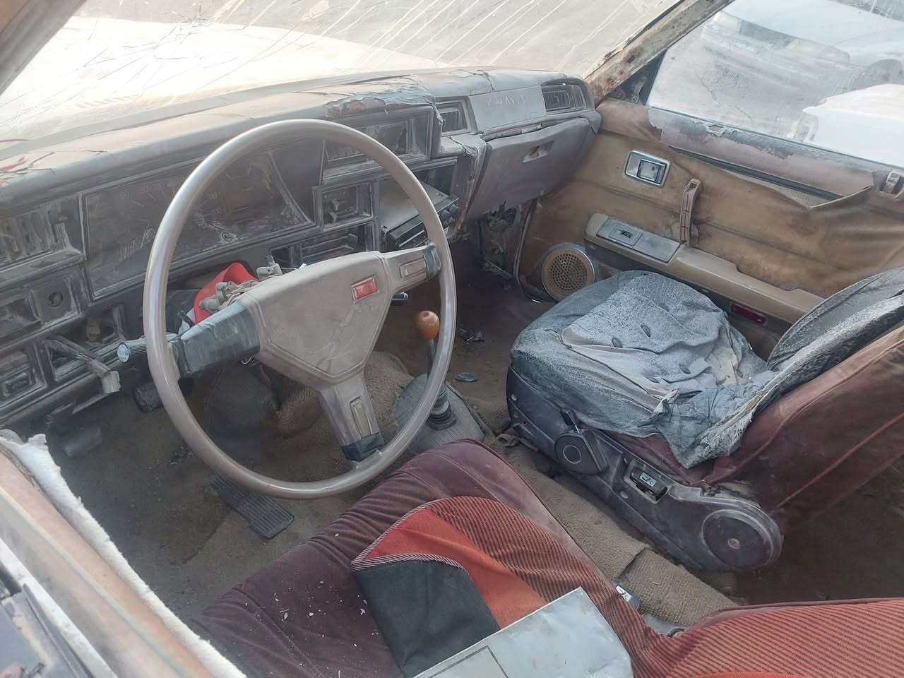 تفصيخ كراون العنوان بابل مشروع المسي اتصال فقط ***********  ***********
