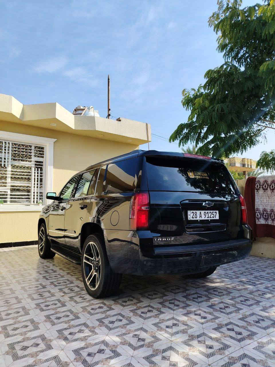 السلام عليكم تاهو وارد أمريكي ضرر تبديل قطعتين بابين جهة سايق
تاهو 2017  LT
 ماشيهkm 77    
المواصفات                       
٨سلندر/5300
سلايد(فتحة قمارة)
كراسي جلد اصلي
كراسي اثنين كهرباء
كراسي هزار(عند اقتراب السيارة من اي شي)
كراسي خزن(ميموري)
كراسي(تدفئة)
تبريد خلفي شاشة
سائق آلي
كروس سرعة
فول تحكم استيرن(جهتين امامي+جهتين خلفي)
شاشة عرض الاعطال
صندوك كهرباء(شفط)
نظام السير على الخط
دبل كير(عادي+اوتوماتيك)
حساس خلفي
نظام تحكم بمستوى الضوء الداخلي
مانع تزحلق
پدل كهرباء(تحكم كهربائي بالبريك والبانزين)
نظام فتح الابواب لاسلكياً
فور ويل
شاشة امامية كبيرة اصلية+كار بلي
شاشة خلفية DVD اصلي 
كامرة خلفية 
تشغيل عن بعد
قاصة سرية

مري كهرباء(شفط)
لايت عدسة زنون
لد امامي
سستم_صوت,Bos
السعر /310
مكان السيارة ذي قار 
رقمي ‏‪0771 363 0662‬‏
***********
