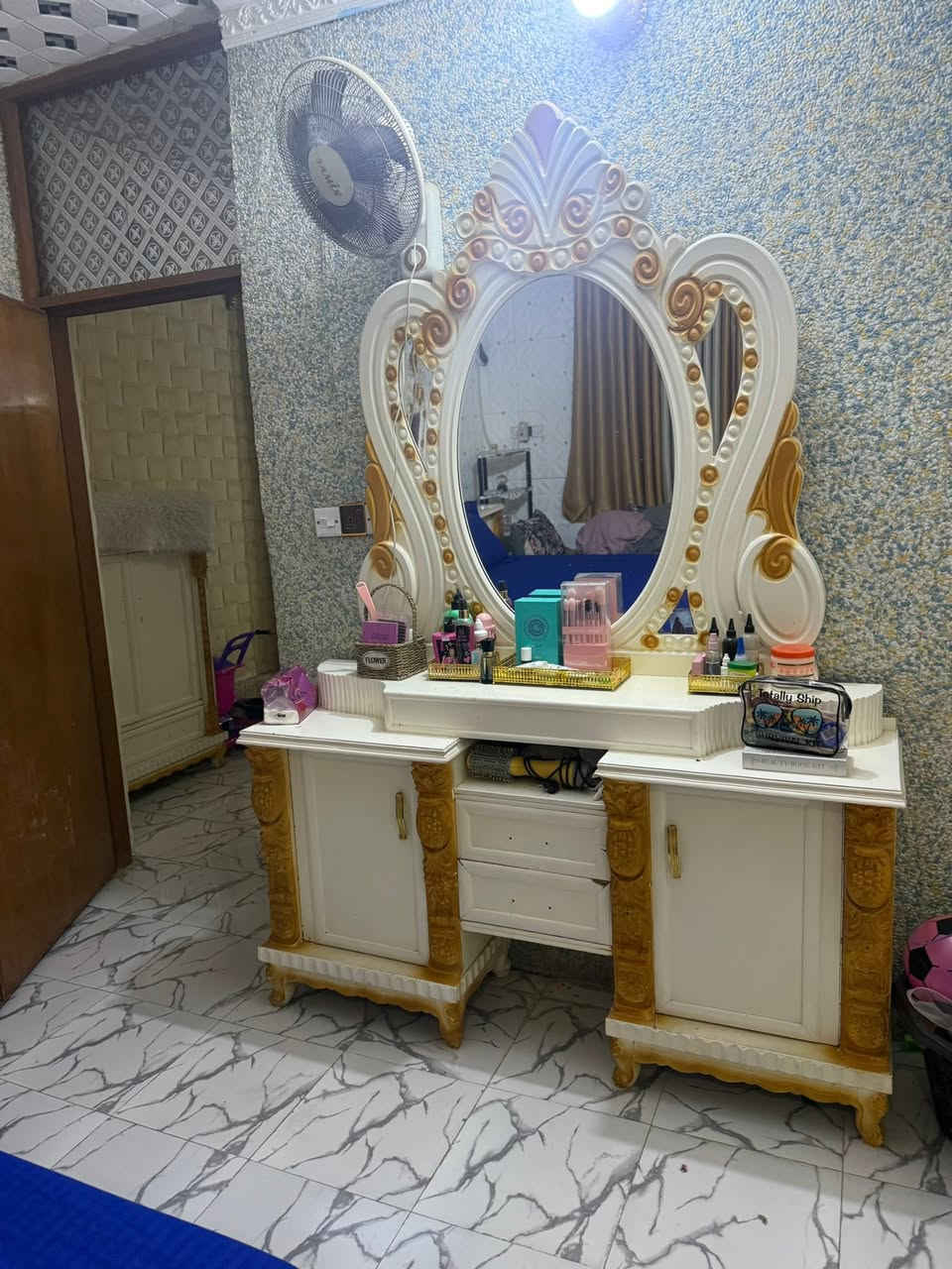 غرفه نجاره عراقيه درجه أولى سعره بمليون ونص


**إذا كنت صاحب هذا الإعلان وتريد حذفه لأي سبب، رجاءا أرسل رسالة إلى الدعم الفني**