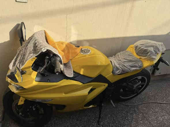 بطح شحن ***********
مليونين وبيه مجال
