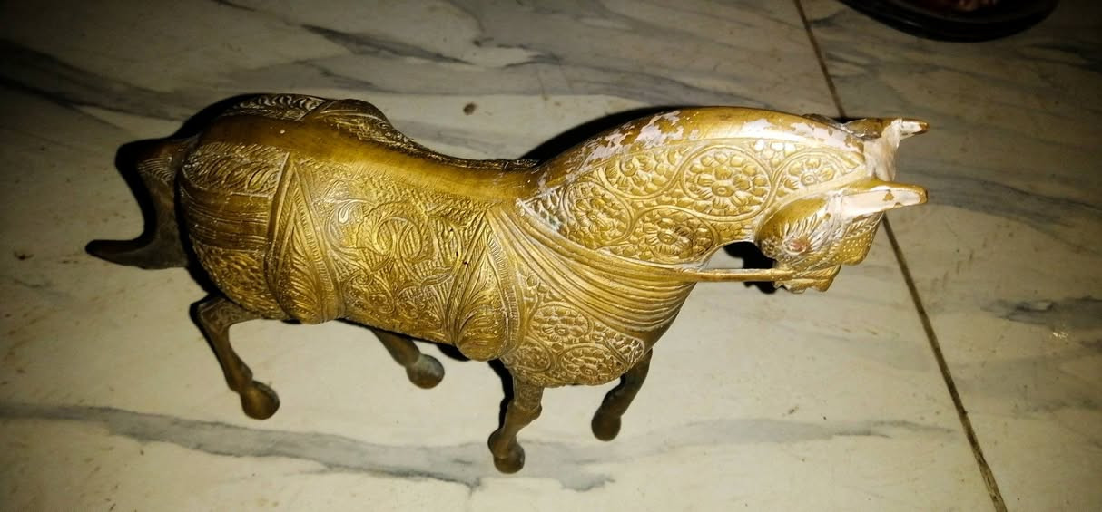 مجسم حصان من النحاس الاحمر وزن كيلو صافي حجم كبير ب ادق التفاصيل وزخرفه 01206717181
متوافر جميع الاحجام لحد مجسم حصان 2 كيلو متوافر شحن لحد بيت


**إذا كنت صاحب هذا الإعلان وتريد حذفه لأي سبب، رجاءا أرسل رسالة إلى الدعم الفني**