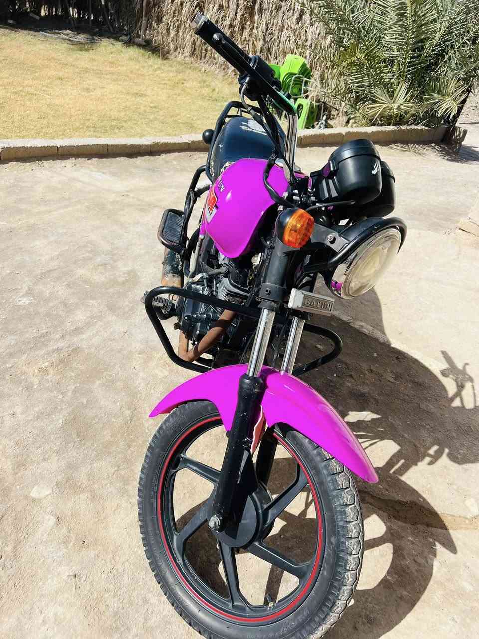 سلام عليكم  دراجه دايون   موديل 20  اوراق كامله
للبيع قيم وخذ بل يرضيه الله  
***********
