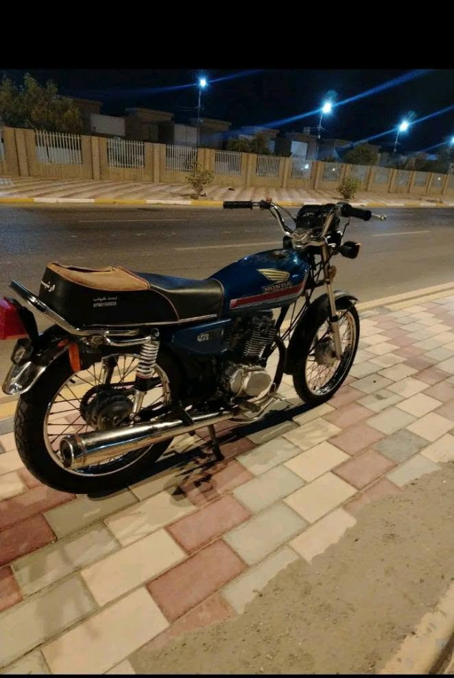 سلام عليكم دراجه اربعه كير كلك كلك للبيع السعر 325وبيهةة مجال للشراي فقط دراجه حلوه ونصبته حلوه رقمي *********** لليريده يراسل واتساب الخط متوقف مكاني كربلاءء
