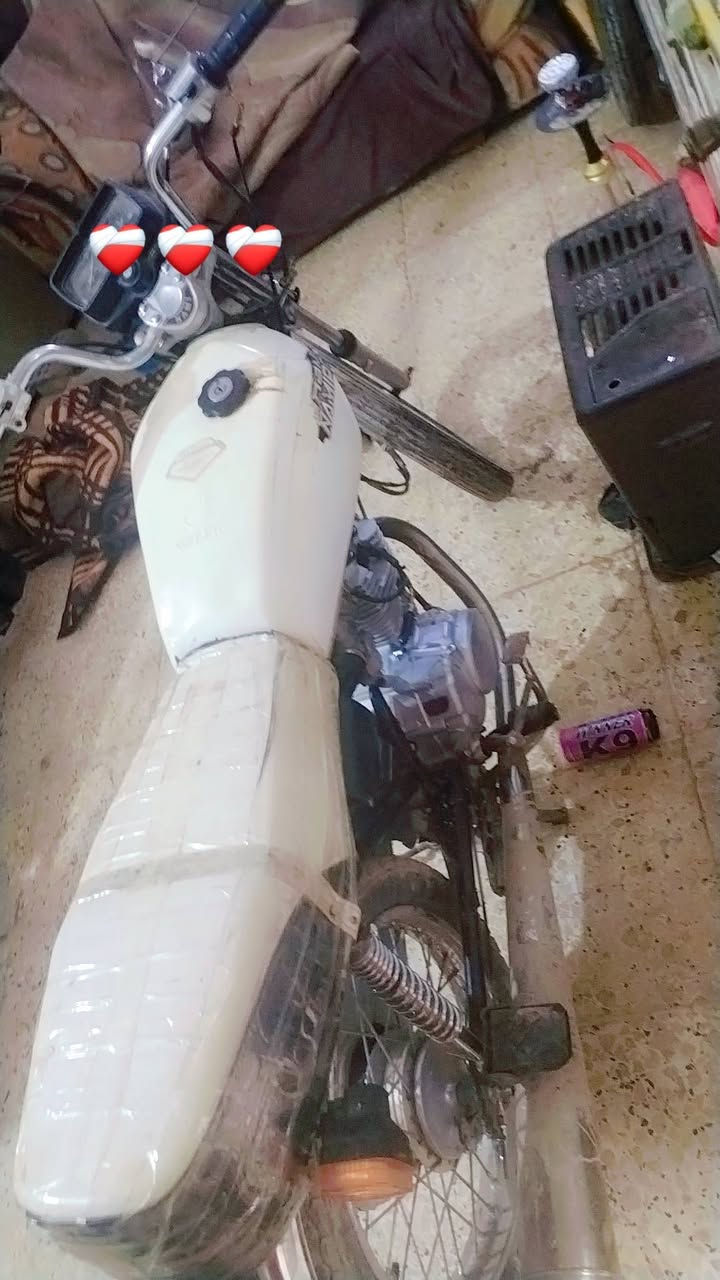 إيراني نامه برو جديده شوفت عينك برغي مامفتوح بيهه نضيفه كلش محتاج وريد ابيع بس مكاتبه أوراق ضايعه ٤٠٠   الف مدينه


**إذا كنت صاحب هذا الإعلان وتريد حذفه لأي سبب، رجاءا أرسل رسالة إلى الدعم الفني**