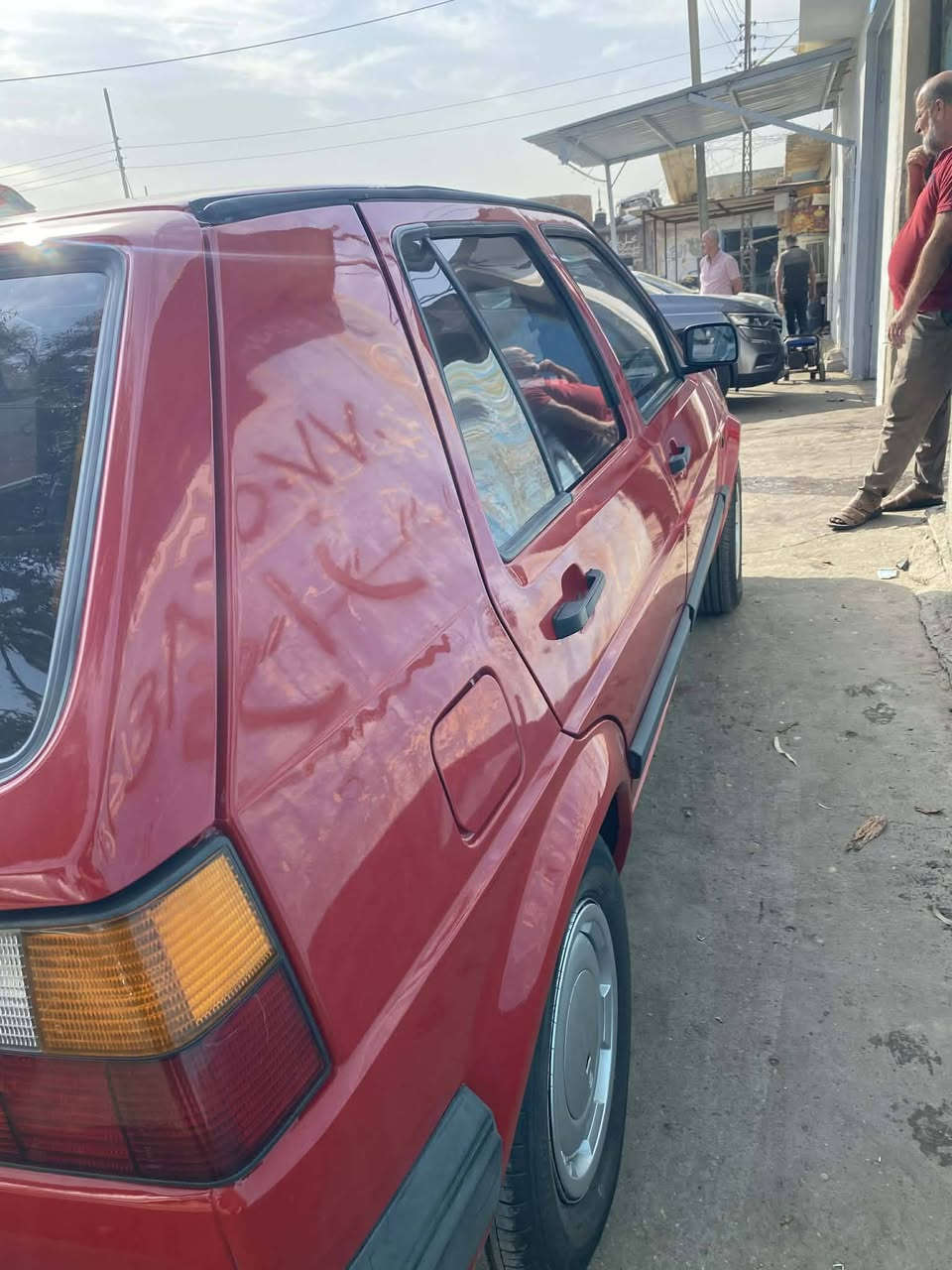 كولف للبيع 1990
بدون ضرر
صبغ جماليه فقط
كير محرك شرط
شرط التحويل 
سياره نضيفه مال بيت
سعر 42 بي مجال
***********
