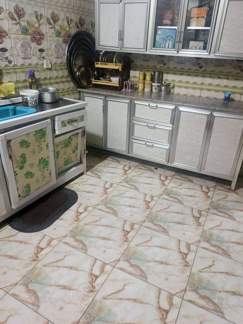 دار سكن زراعي عقد 117 كوت الكارضية البيضاء المساحه 250 بناء حديث طابوك السعر 45 وبي مجال رقم صاحب الدار
***********
***********
دار سكن زراعي عقد 117 كوت الكارضية البيضاء المساحه 250 بناء حديث طابوك السعر 45 وبي مجال رقم صاحب الدار

