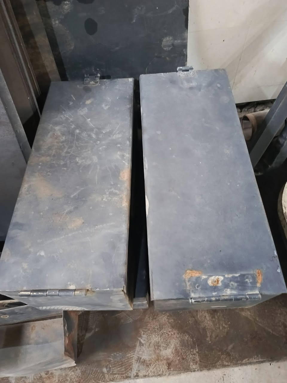 صندوق عدة السعر 25الف القطعة 60+20+20 مكلف بلنشر  للتواصل ***********
