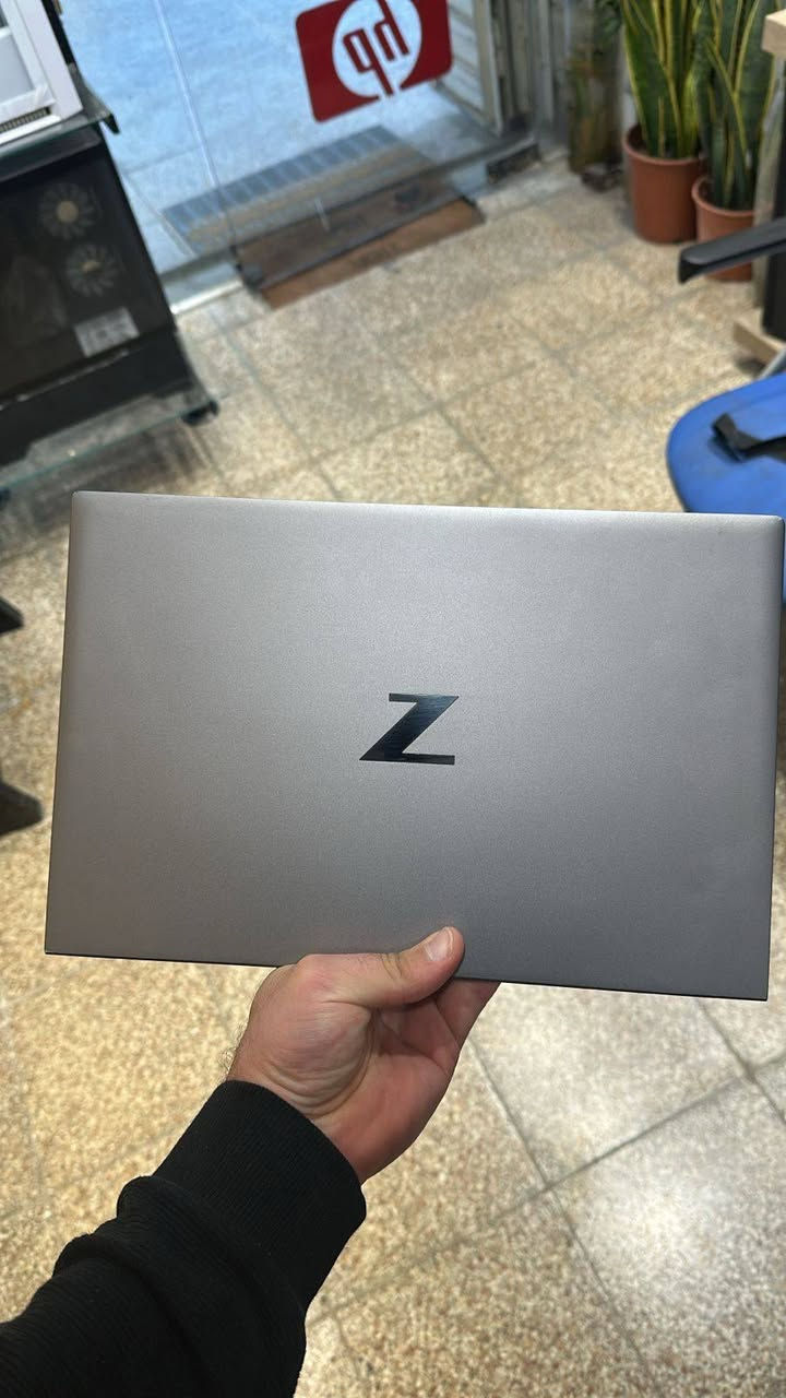 موجوده 🔥 للبيع لابتوب HP ZBook أصلي (ورك ستيشن قوي) 🔥
✅ المعالج: Core i7 vPro
✅ الرام: 16GB
✅ الهارد: SSD 512GB سريع
✅ الشاشة: HP Sure View خصوصية
✅ الصوت: Bang & Olufsen
✅ كيبورد عربي/إنكليزي
✅ منافذ كاملة (HDMI / USB-C / USB)
✅ ويا الشاحن الأصلي
📌 مناسب للشغل، برامج الأوفيس، النت، والدزاين
💰 السعر: ٦٥٠ ألف دينار (قابل للتفاوض للجادين)
📍المكان: (بغداد/شارع الصناعه)
📞 للتواصل واتساب/اتصال: (***********)
