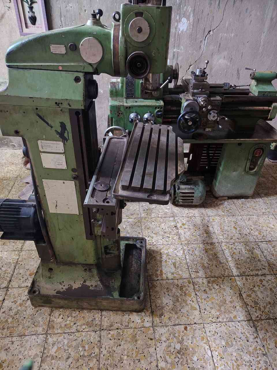 السلام عليكم تورنة و فريزة لبيع المكان مدينة الصدر السعر مليونين ونص رقم الهاتف ***********
