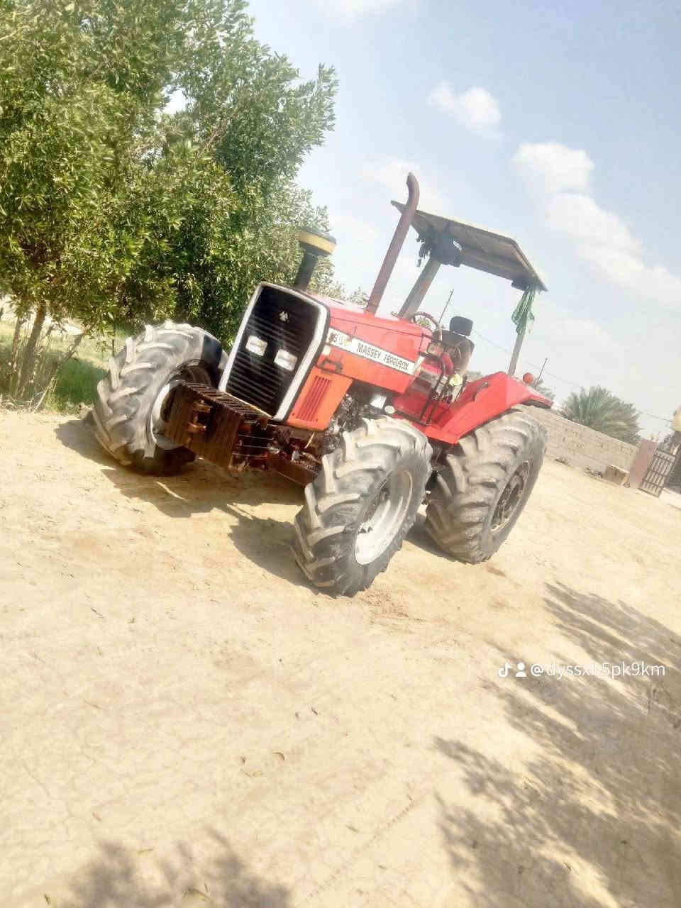 سلام عليكم مكينه 140 فوركسن للبيع مكينه 2001 رقم بابل مكفوله كفاله عامة السعر 40 وبيها مجال للتواصل معنا ***********
