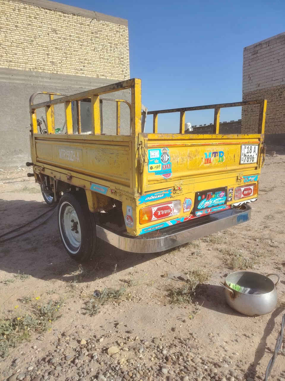 السلام عليكم للبيع ستوته رقم انجليزي مكاني بالنجف 2012
***********
