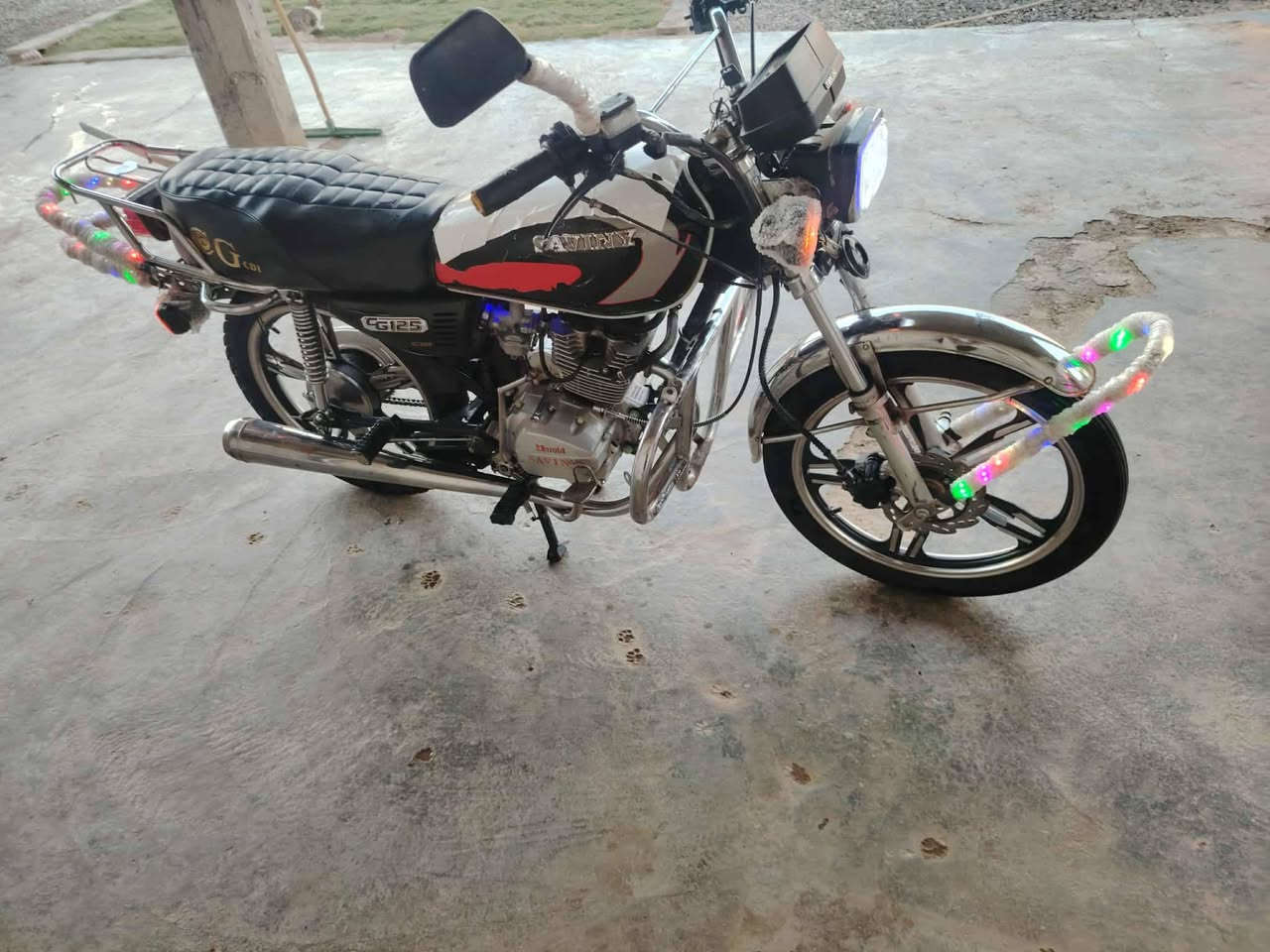 السلا عليكم ماطور للبيع سافين موديل 21 كله بشرط السعر420وبي مجال 
مكاني كركوك  ***********
