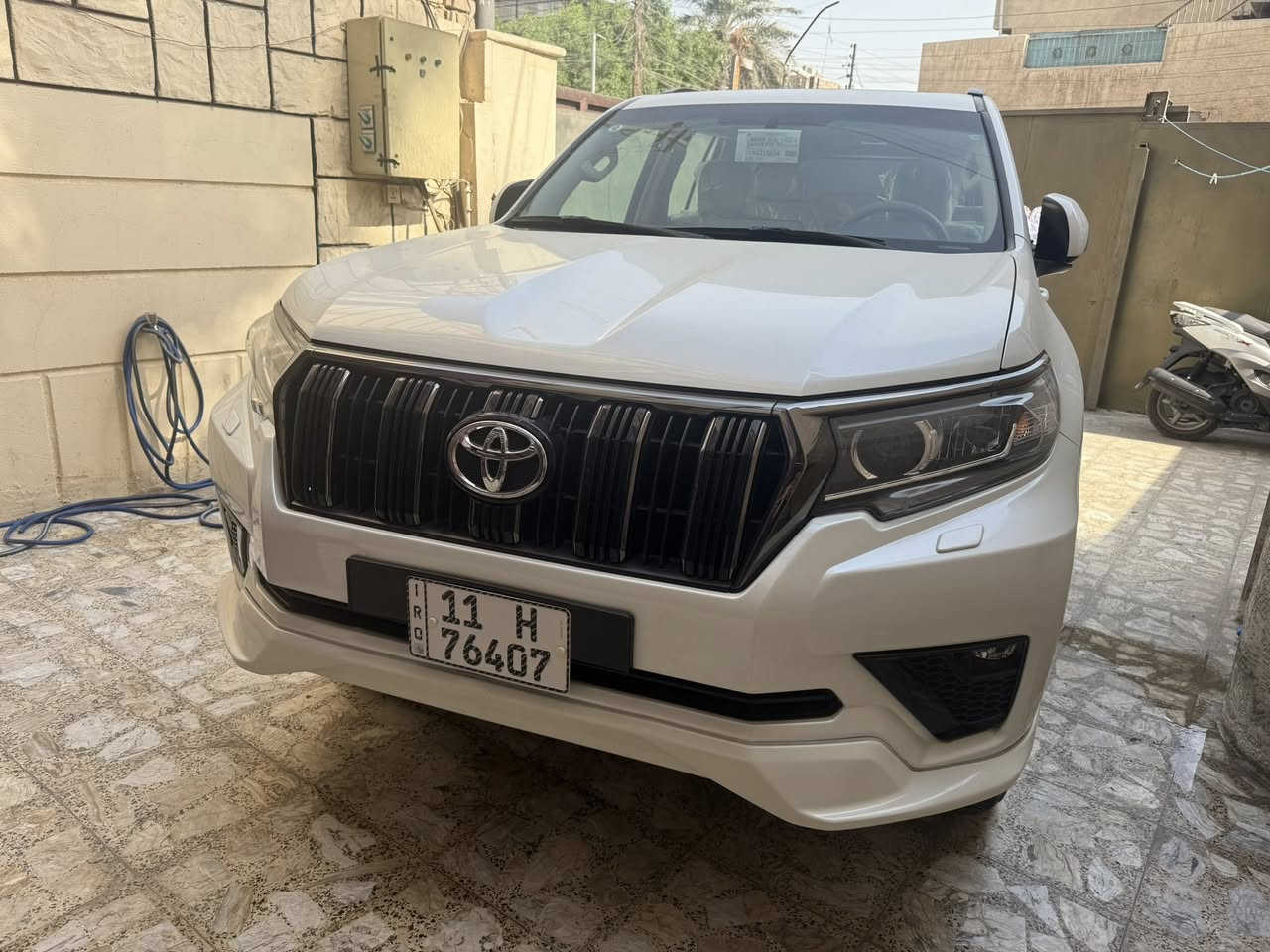 السلام عليكم
تيوتا برادو TXS مدنايت ٢٠٢١ 
خليجيه مكفوله ماشيه ٤٥  جديد جدا
تخم تاير برجستن جديد 
كامره 
جلد ومغلف شاموه ممتاز بيجي
فتحه 
سبير تعليك
السعر ٤٤٥ وبيها مجال قليل مكاني البنوك او حي اور 
رقمي ***********
