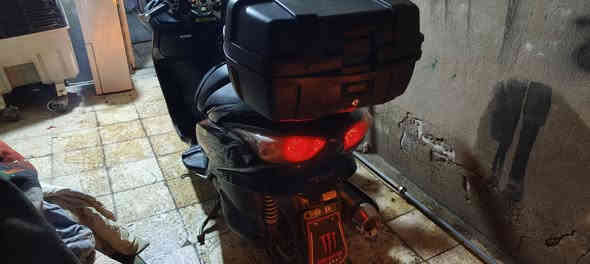 سلام عليكم دراجه فورزه 0.9 كريستال  للبيع 3تحويلات 7نمر دراجه نضيفه مثل ما موضحه باصوره  رقمي ***********
