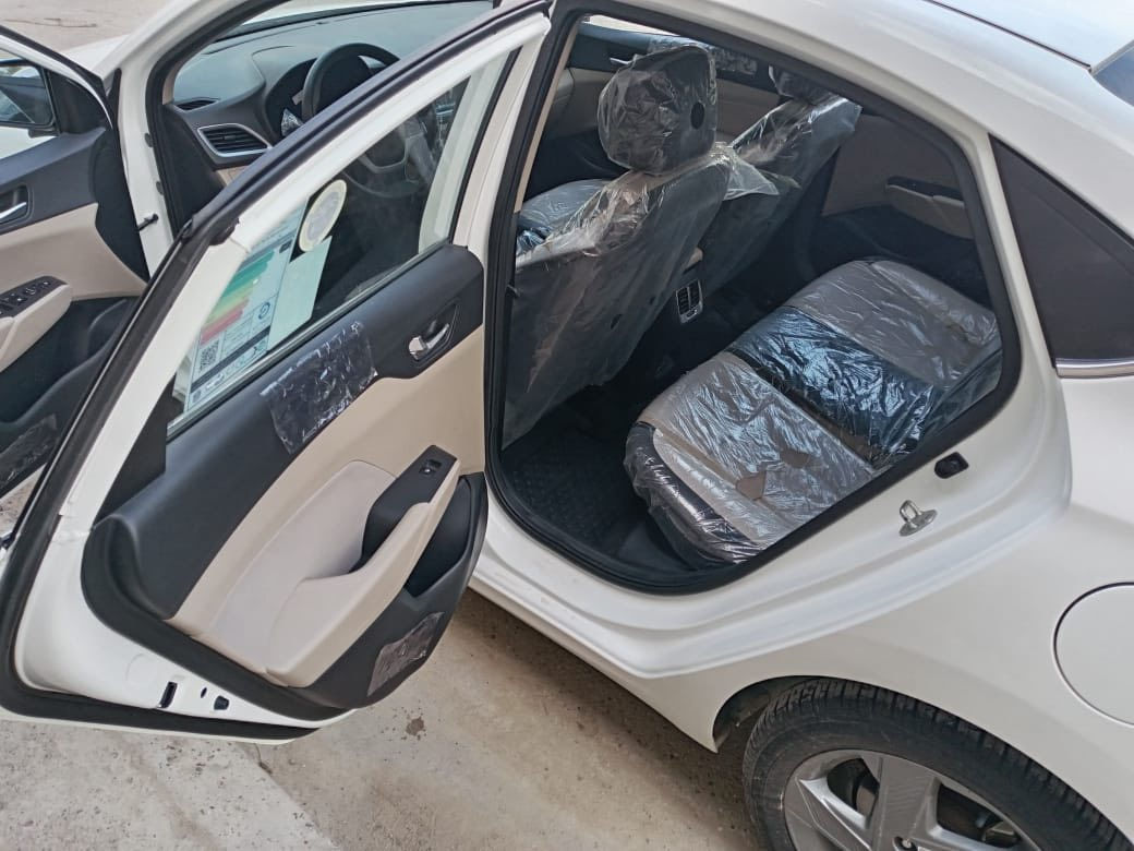 اكسنت موديل23سياره على وضع الشركه مكفوله من الضربه وصبغ ولبارد سياره جديده مال بيت مكاني بغداد***********
