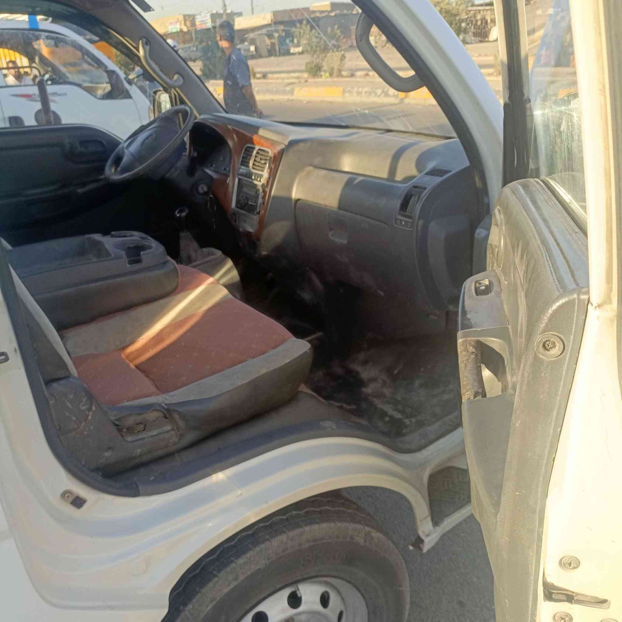كيا حمل رقم بغداد مسكر  مكفوله كير محرك 2005 سعر 83بيها مجال عنوان بغداد حسينيه معامل‏‪***********‬‏
